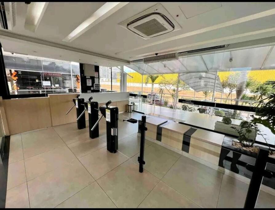 Apartment Aconchegante Ap No Park Sul Proximo Ao Aeroporto